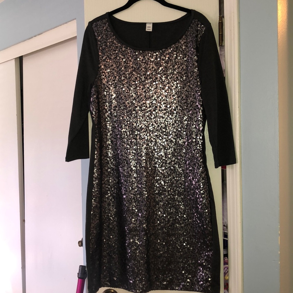 NEW, Gray, Sequined dress